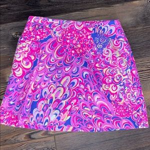 Lilly Pulitzer skirt with pockets and zip up back